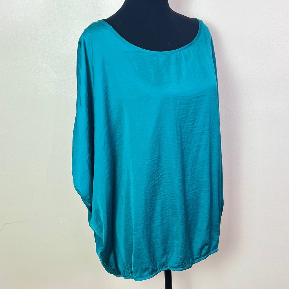 Iz Byer Blouse 2X Teal Blue Hammered Satin Split Dolman Sleeve Bubble Hem Top - Picture 4 of 11